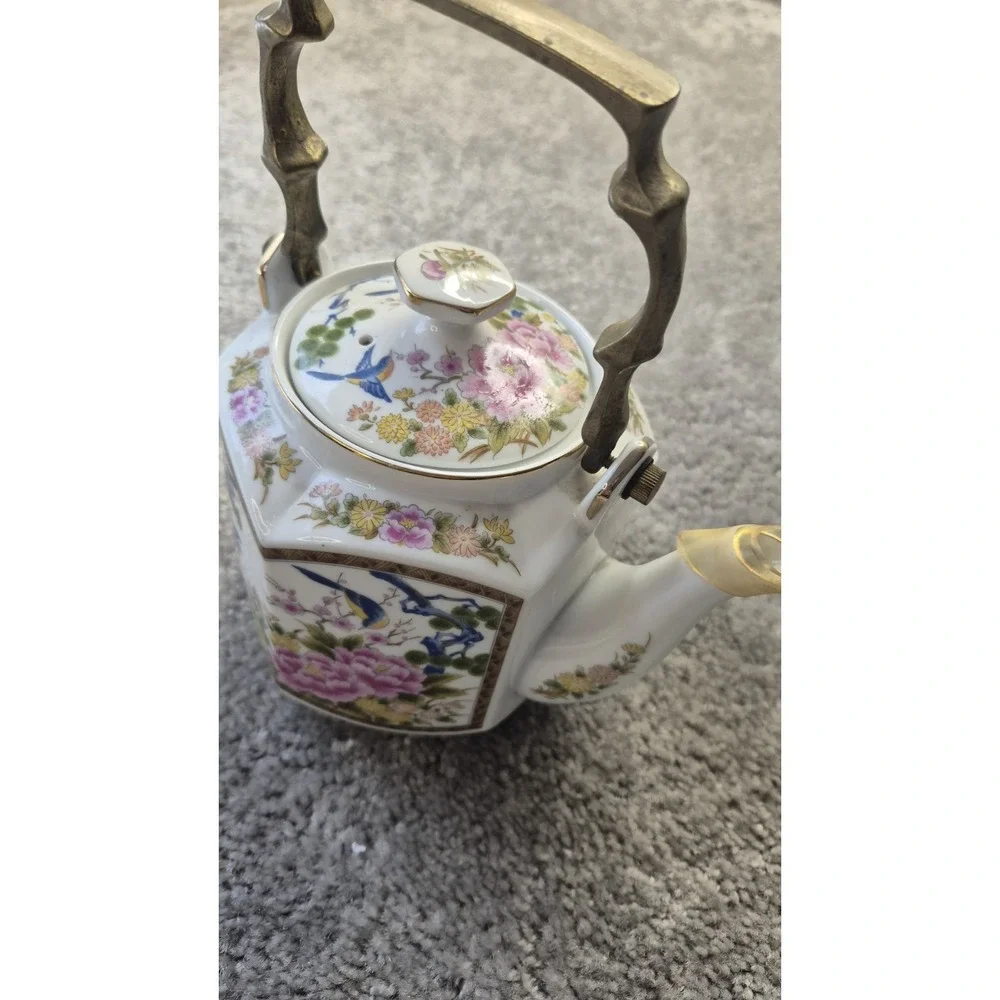 Vtg Japanese Porcelain Teapot‎ Brass Handle w/ Flowers Birds Gold Trim Homco